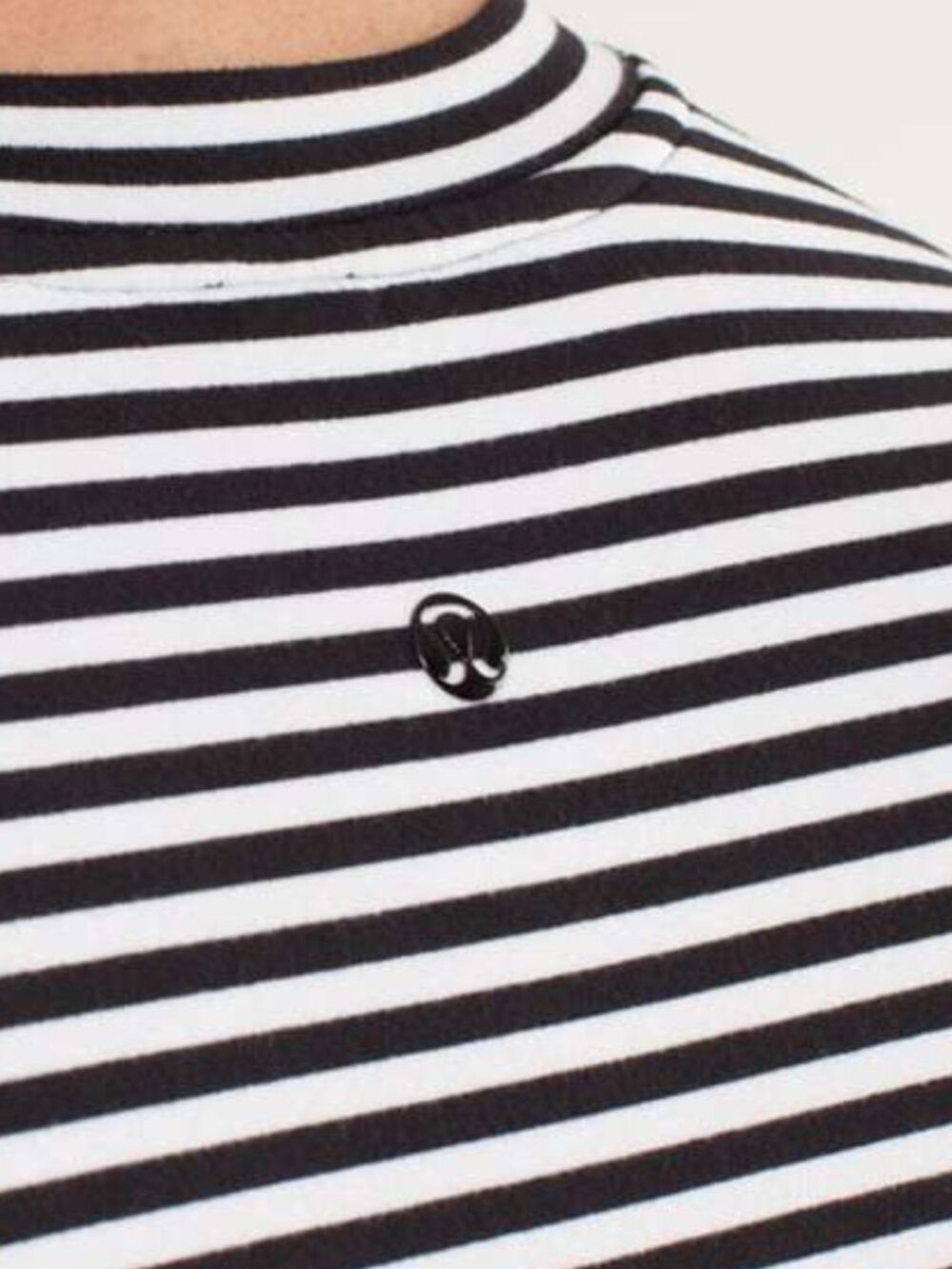 Lululemon Speed Long Sleeve Classic Stripe Black White size XL NWOT - Picture 9 of 9